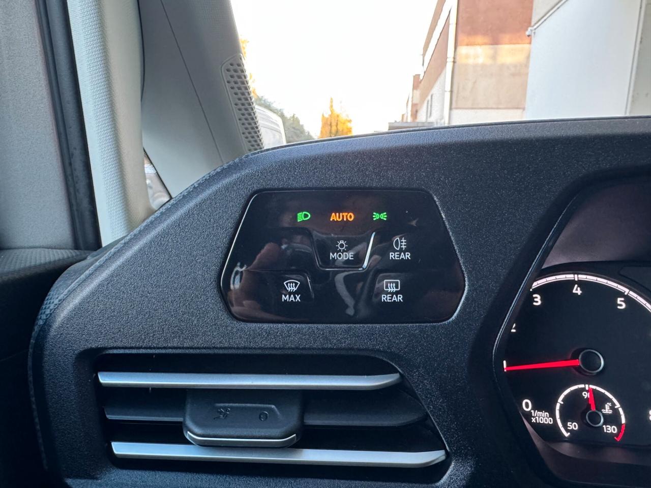 Volkswagen Caddy 1.5TSI LIFE GARANZ 2029 AUTOCARRO