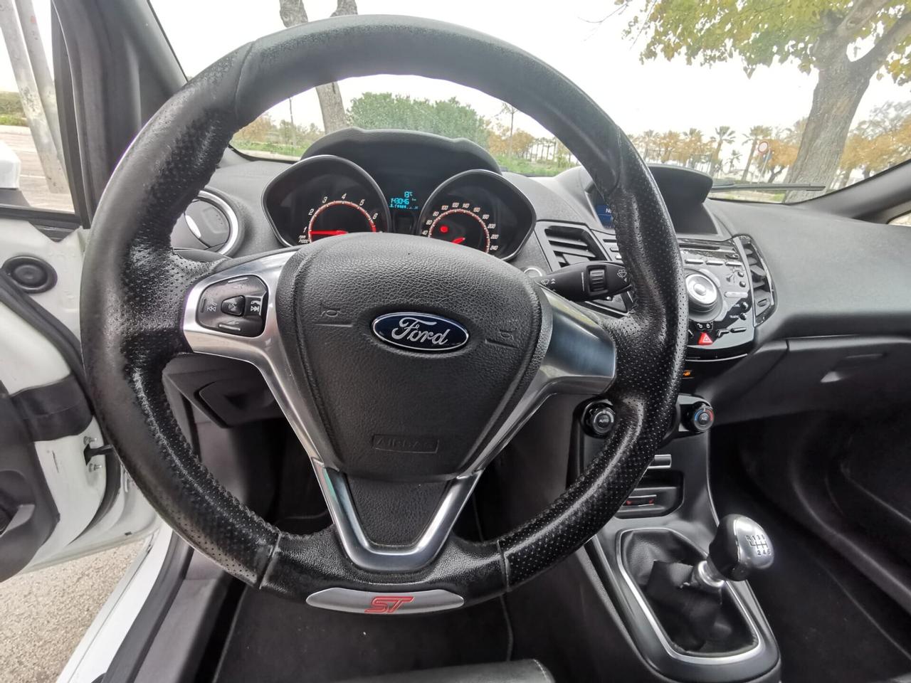 Ford Fiesta 1.6 182CV 3 porte ST - 2015