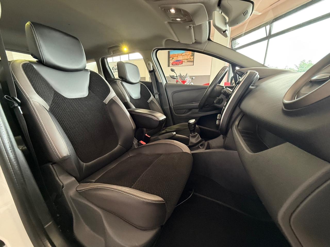 Renault Clio Sporter dCi 8V 75CV Energy Intens 12/2016 EURO 6B NEOPATENTATI