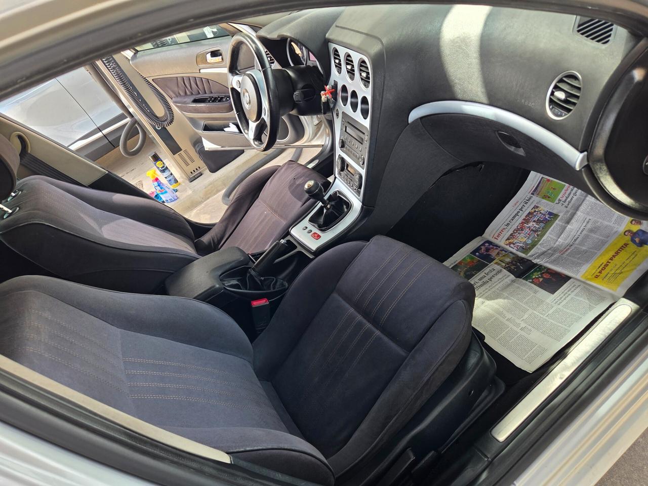 Alfa Romeo 159 1.9 JTDm Sportwagon Distinctive 2008