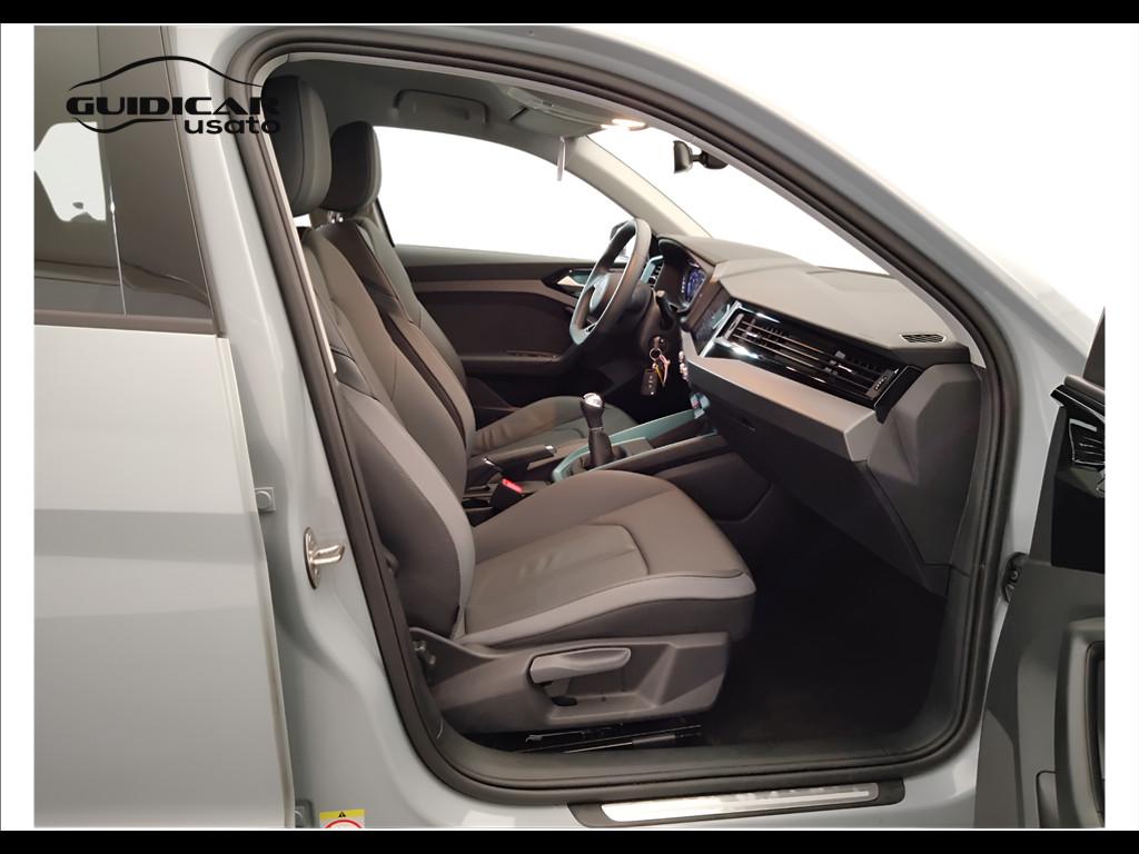 AUDI A1 II 2022 allstreet - A1 allstreet 25 1.0 tfsi Business 95cv