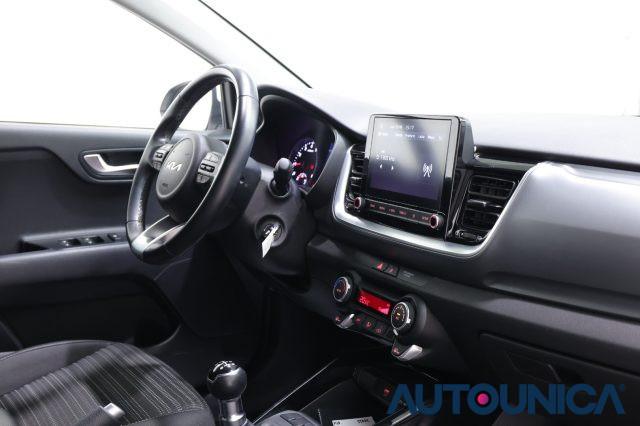 KIA Stonic 1.2 DPI STYLE FARI LED NEOPATENTATI