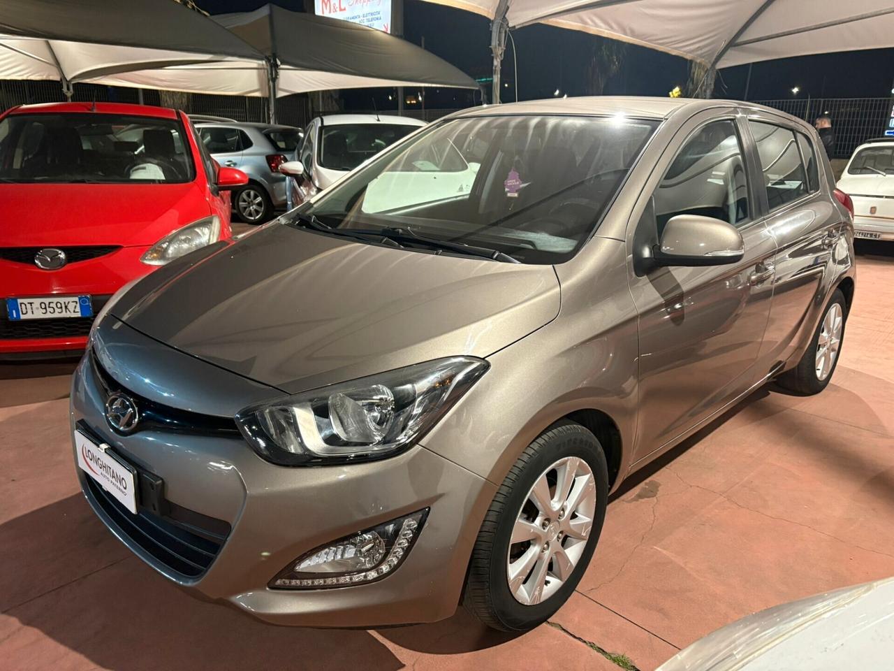 Hyundai i20