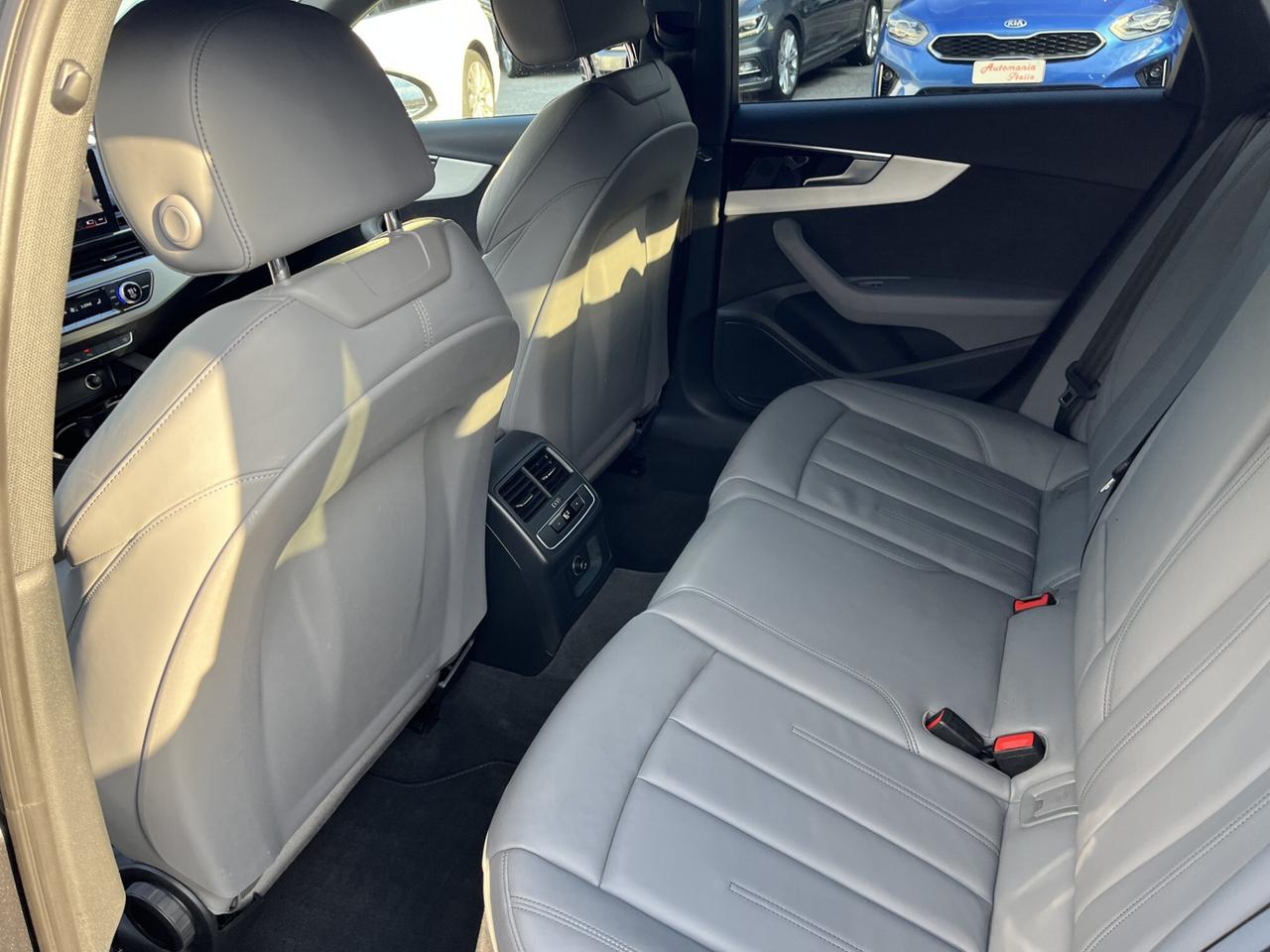 AUDI A4 STATION W. 3.0 45 TDI QUATTRO.S.LINE EDIT