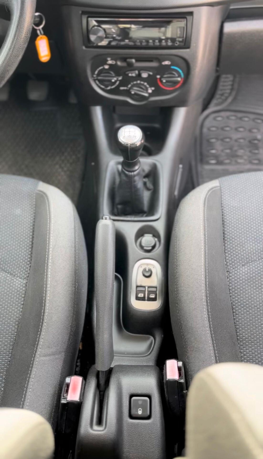 Peugeot 206 Plus 1.1 60CV 3p. ONE Line