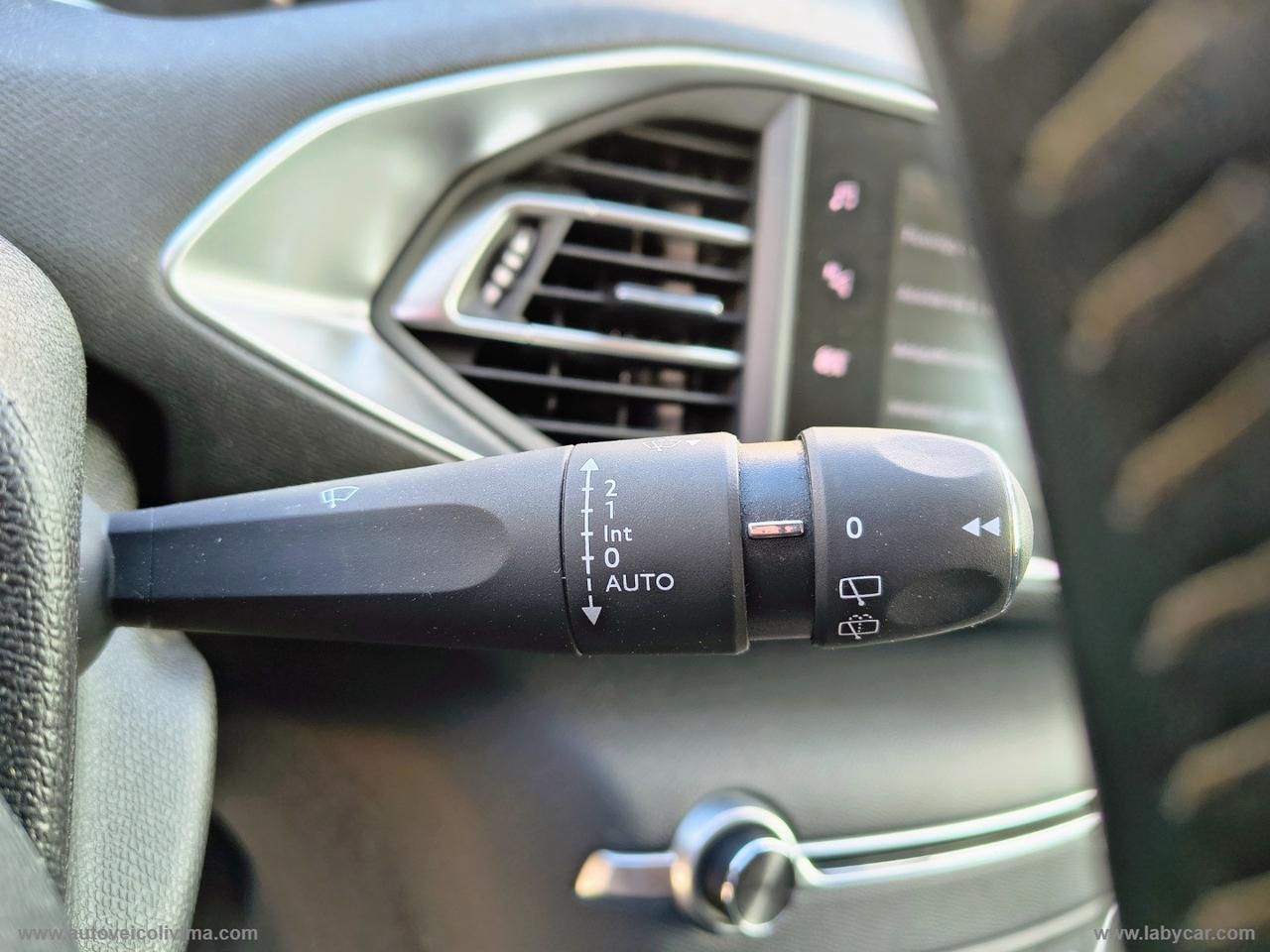 PEUGEOT 308 BlueHDi 130 S&S SW Allure