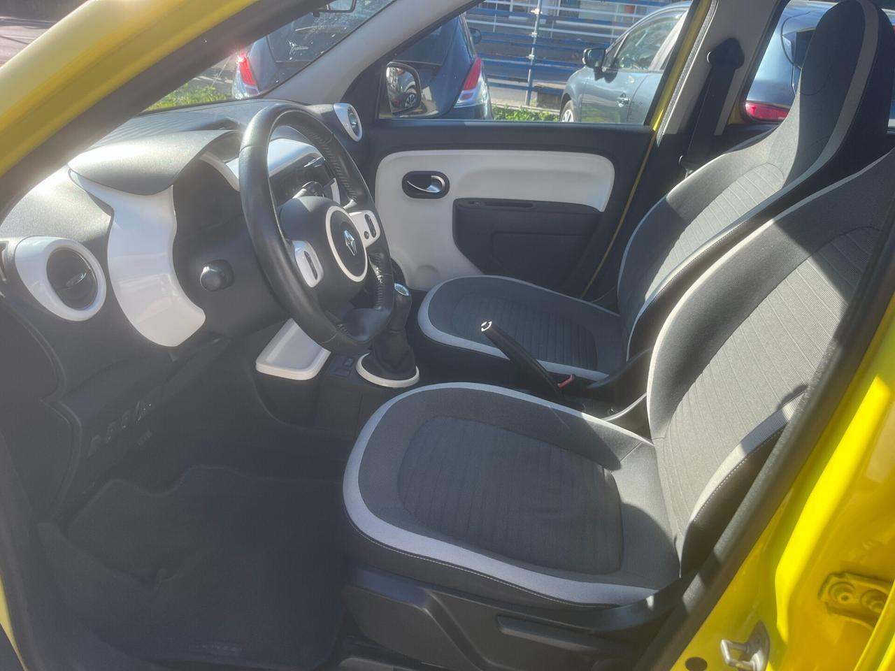 Renault Twingo SCe Stop&Start Lovely2