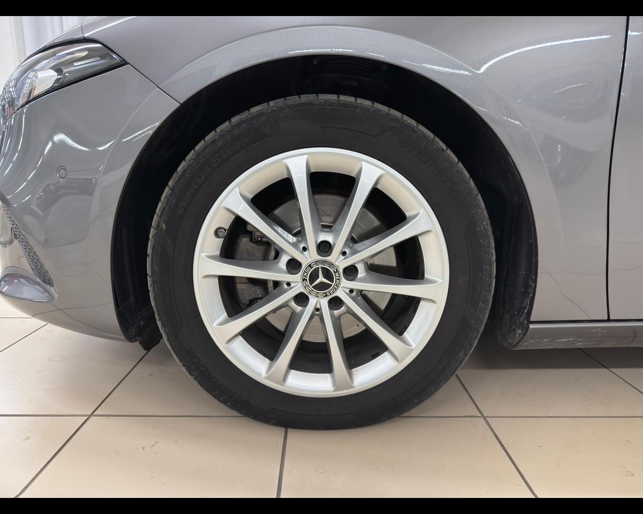 Mercedes-Benz Classe A (W177) - A 180 d Automatic Sport