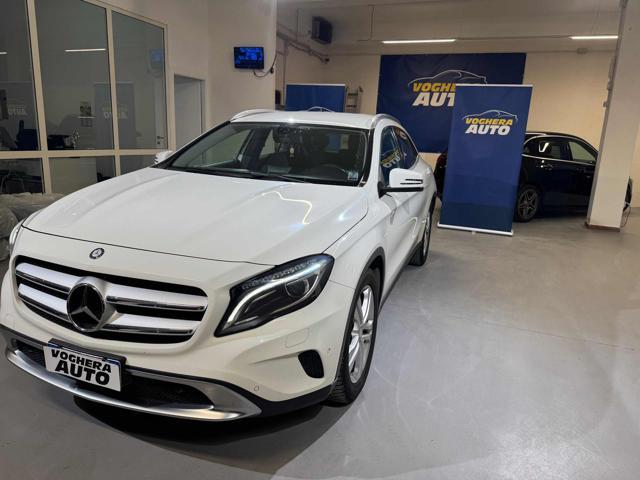 MERCEDES-BENZ GLA 200 CDI Sport