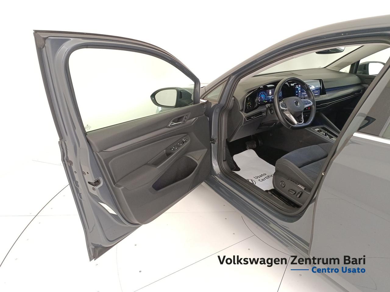 Volkswagen Golf 1.5 tgi style 130cv dsg