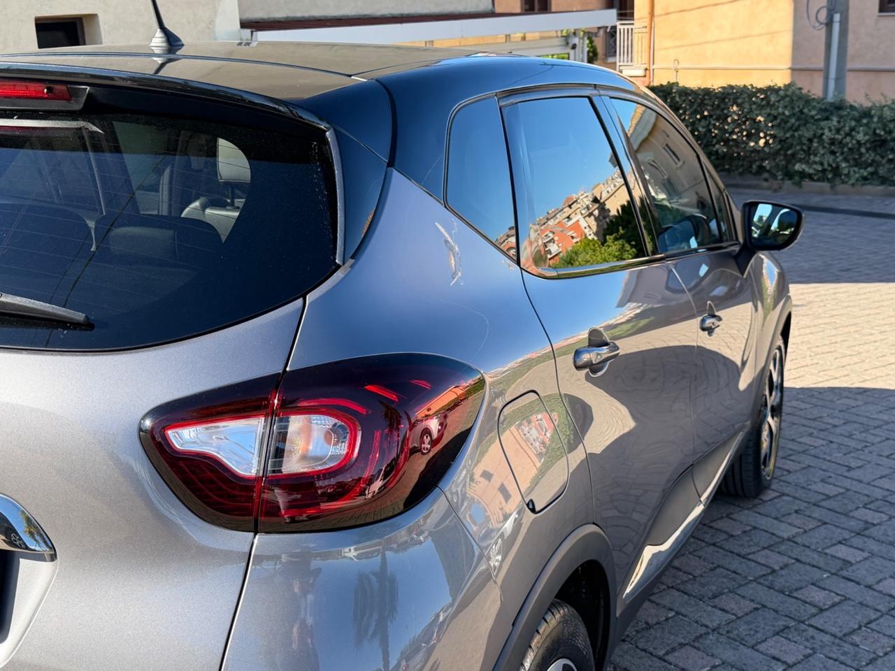 Renault Captur TCe 150 CV EDC FAP Initiale Paris