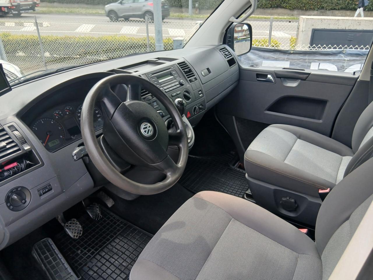 Volkswagen Multivan 2.5 TDI/130CV Startline + Gancio Traino