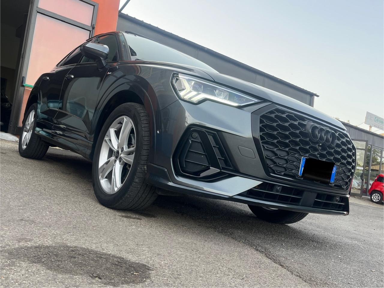 Audi Q3 SPB 35TDI S tronic line edition-solo Km30000-