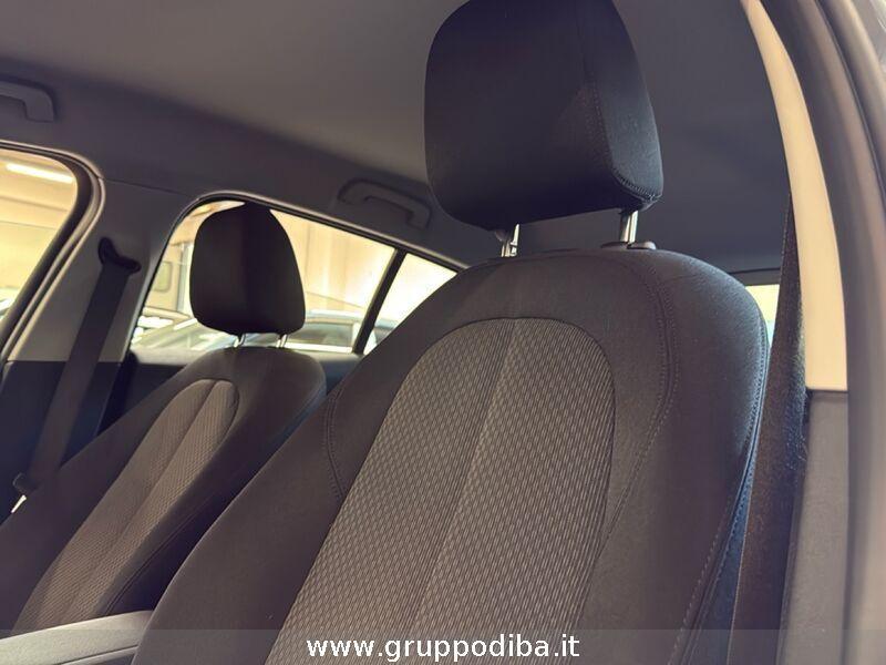 BMW Serie 1 F40 Diesel 116d Business Advantage