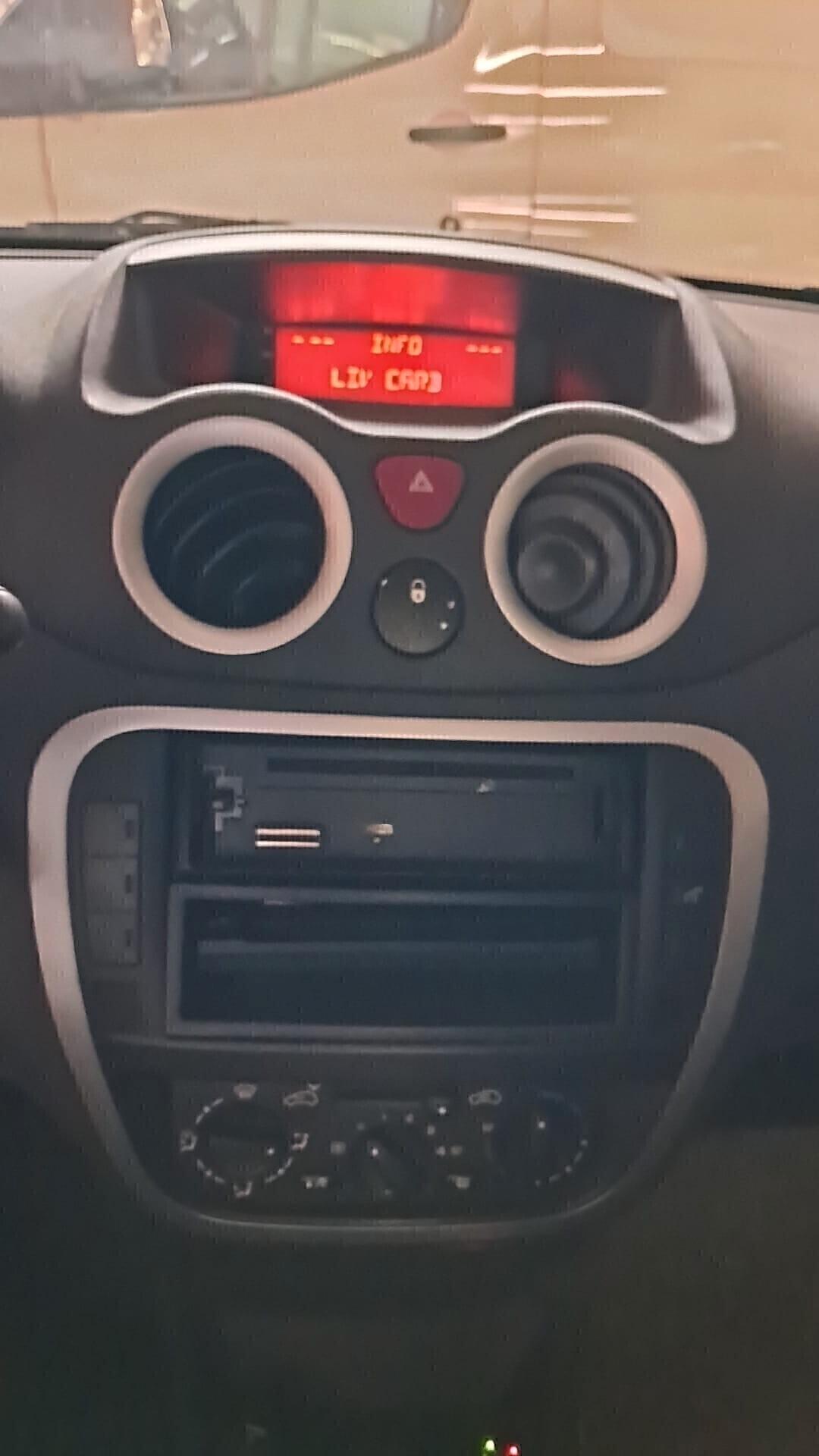 Citroen C3 1.1 Exclusive Style Bi Energy G OK NEO