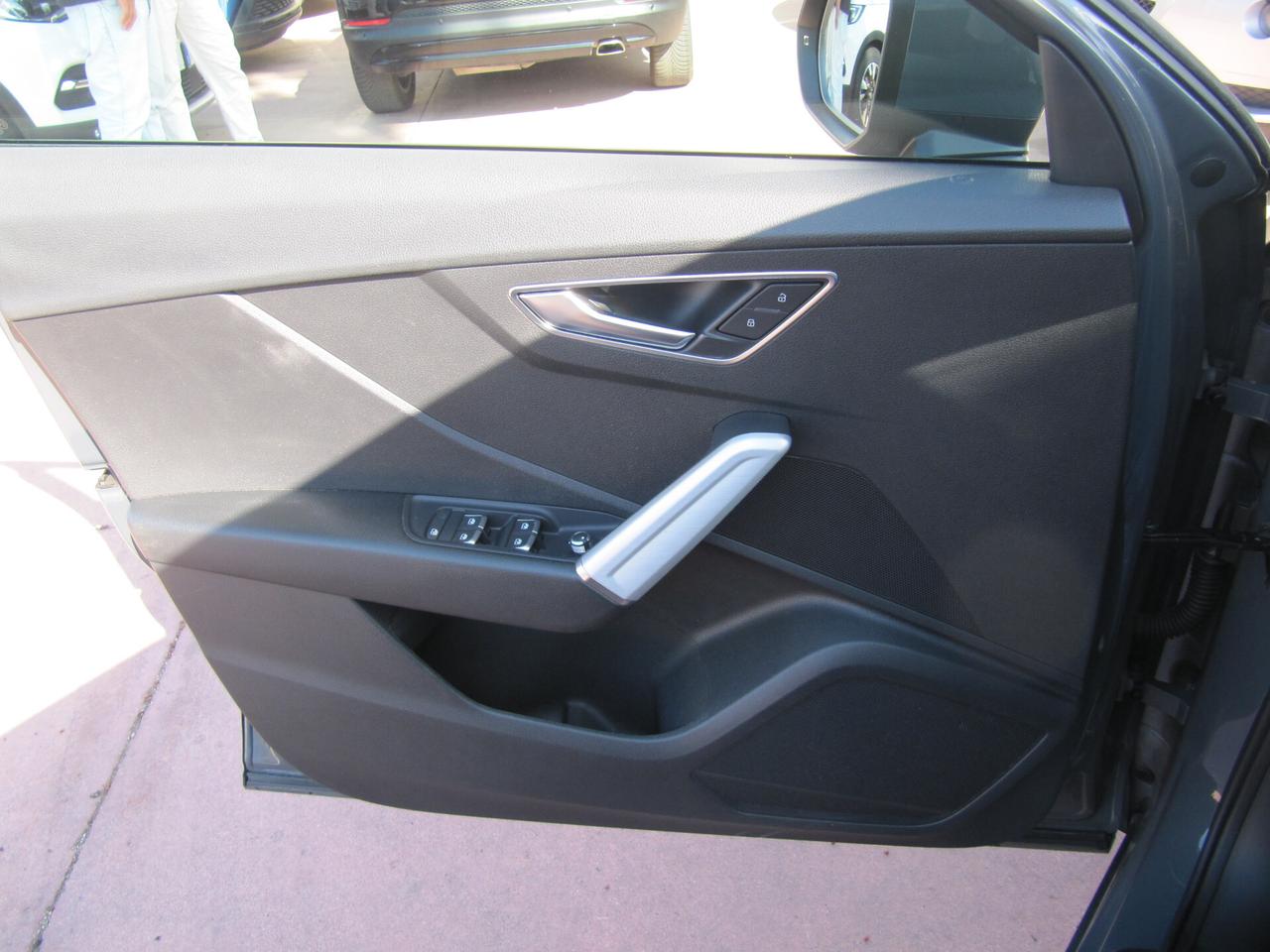 Audi Q2 35 TDI quattro S tronic line Edition