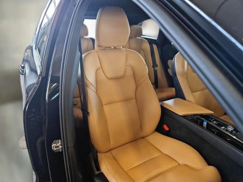 VOLVO XC60 D4 GEARTR. BUSINESS PLUS SUV