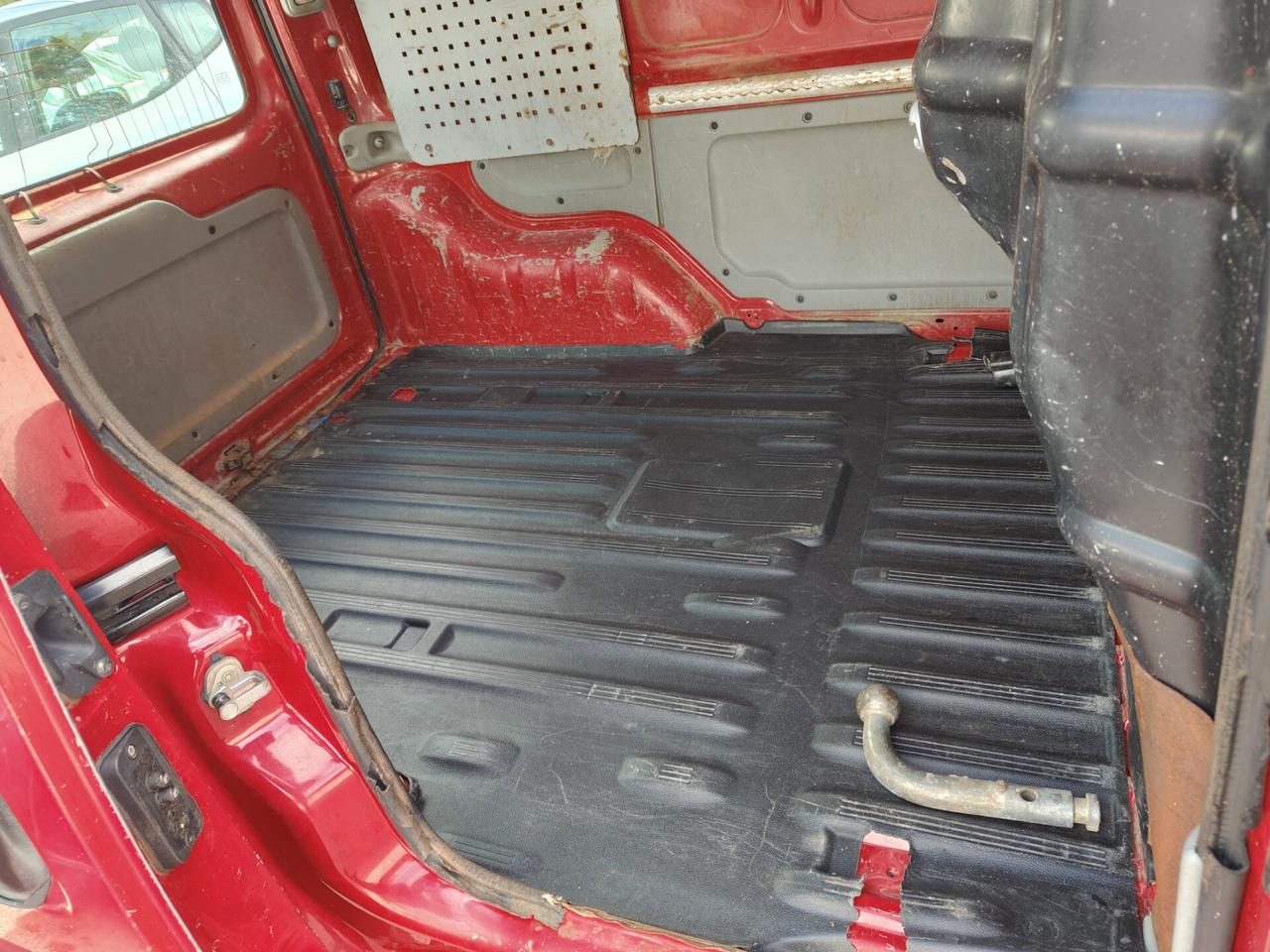 Renault Kangoo 1.5dci gancio traino