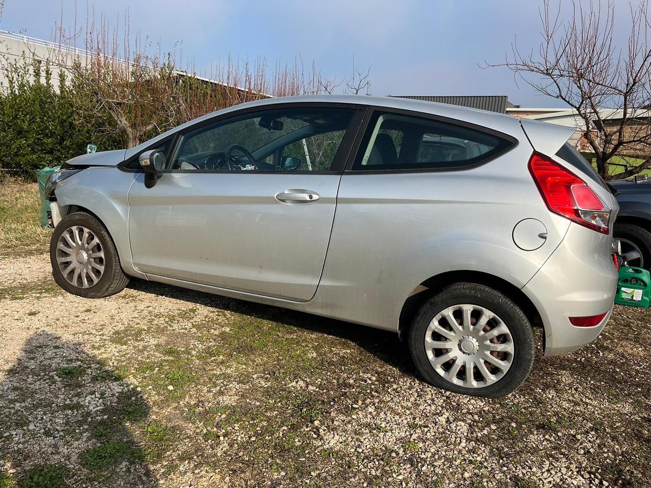 FORD FIESTA 1.4 3 p Bz.- GPL INCIDENTATA