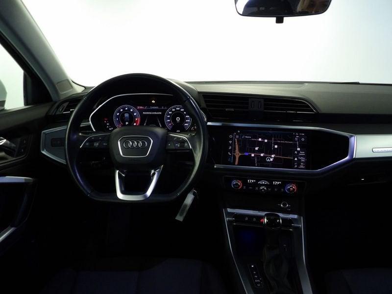 Audi Q3 40 TFSI quattro S tronic Business Advanced