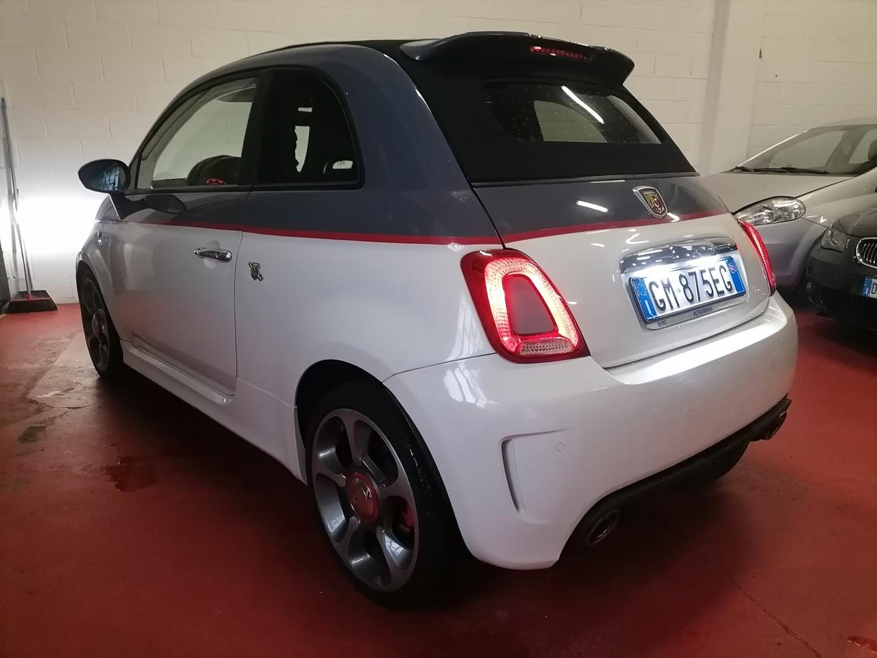 Abarth 500 C 1.4 Turbo T-Jet MTA Bicolore Cabriolet