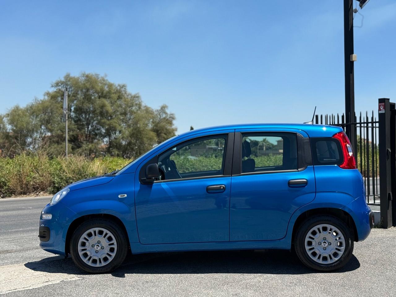 DISPONIBILE SOLO A NOLEGGIO RENT Fiat Panda Hybrid