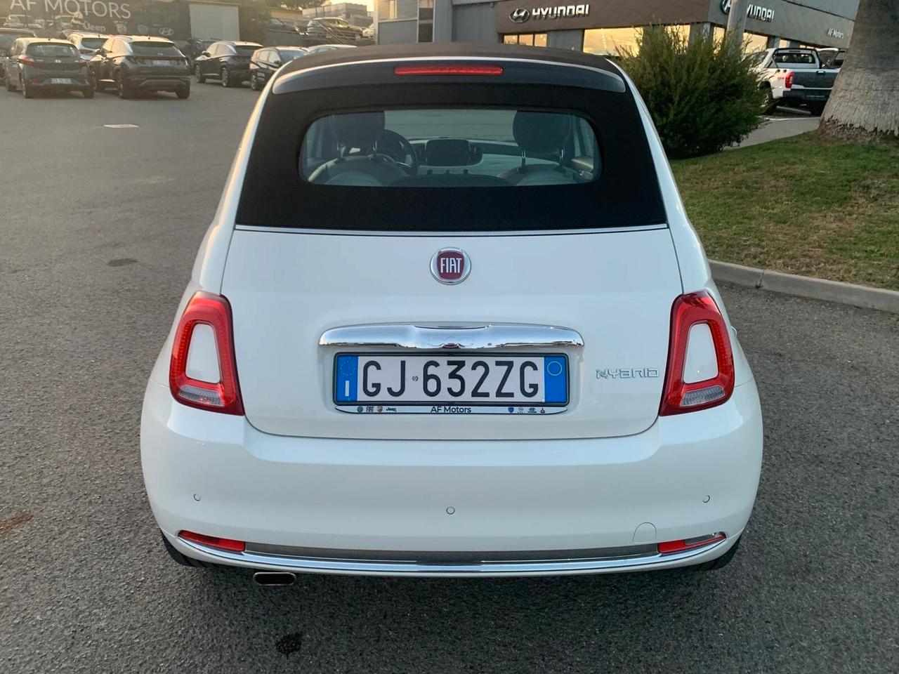 Fiat 500 C 1.0 Hybrid Dolcevita