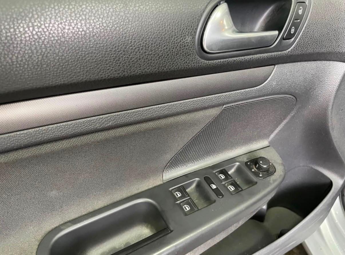 Volkswagen Golf 1.9 TDI 5 porte 6 marce