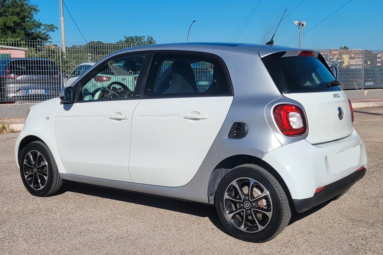 Smart ForFour 70 1.0 Passion