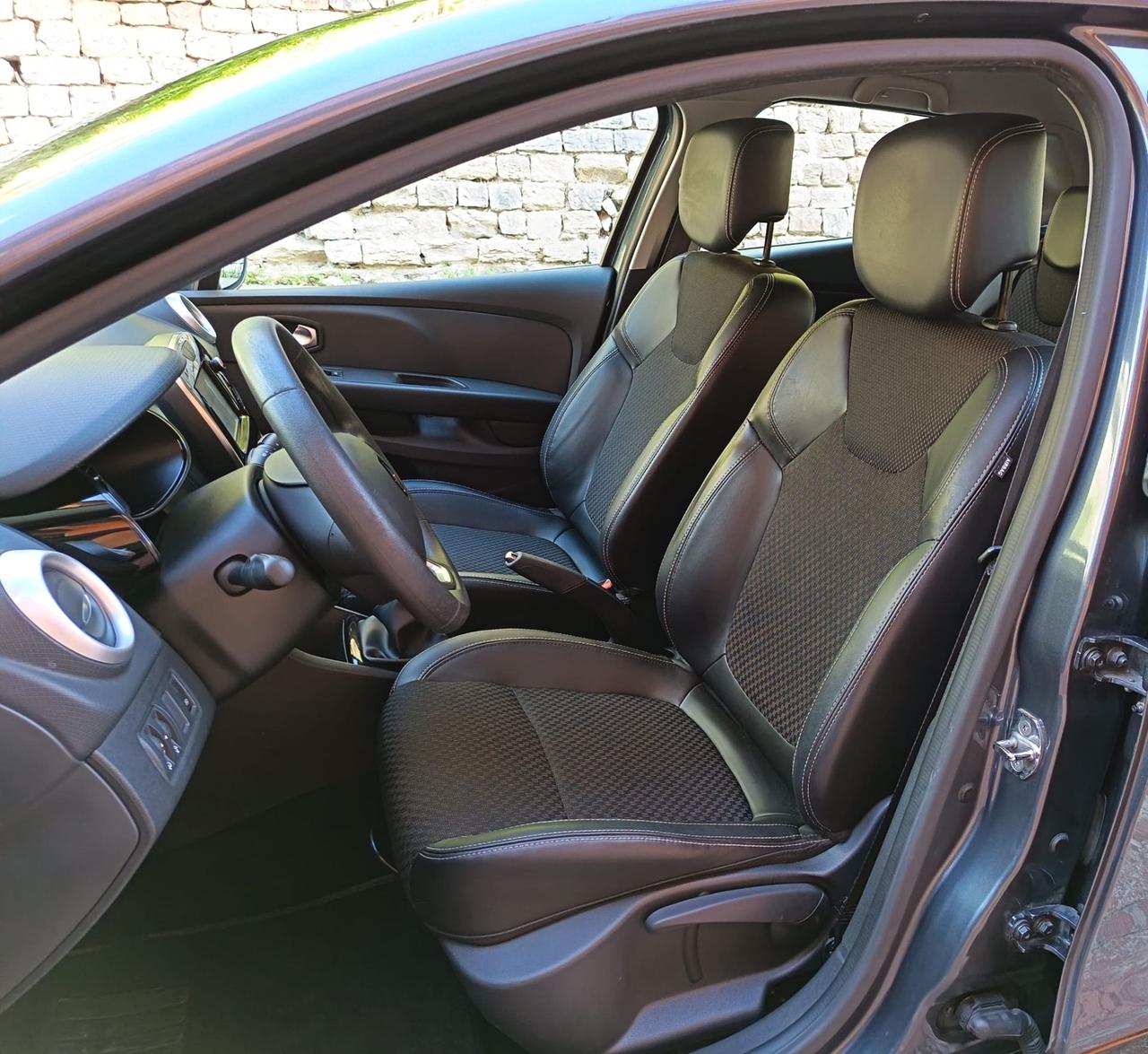 Renault Clio dCi 8V 75 CV 5 porte Duel2