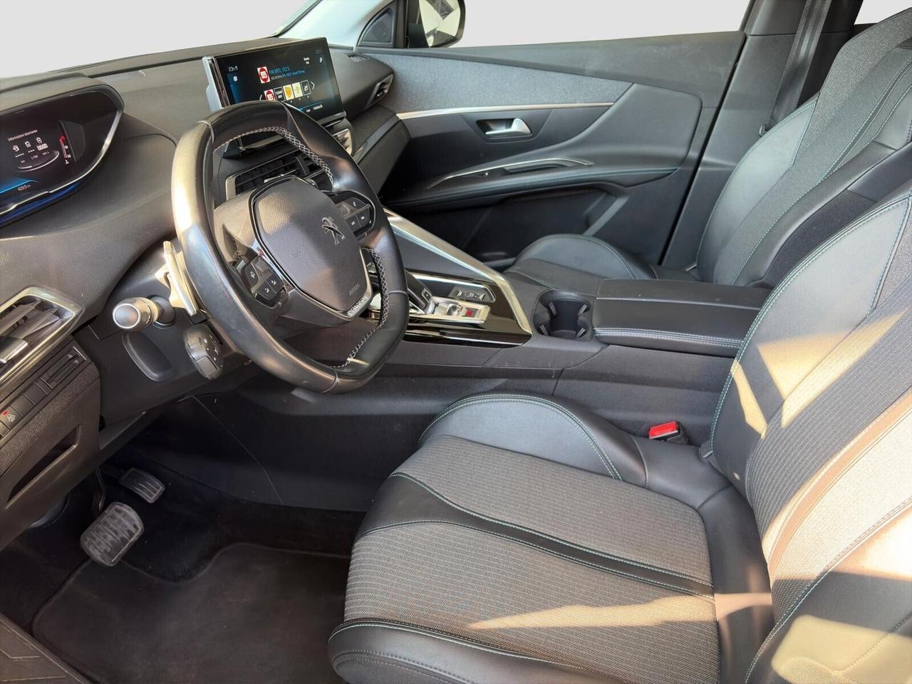 Peugeot 3008 BlueHDi 130 S&S EAT8 Allure Pack