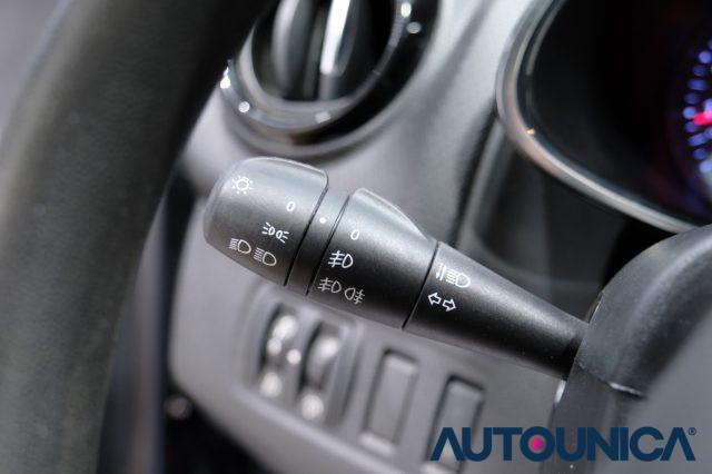 RENAULT Clio DCI 8V 90 CV 5 PORTE LIFE NEOPATENTATI
