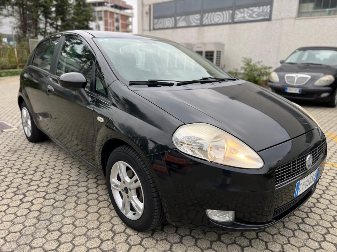 Fiat Grande Punto Grande Punto 1.3 MJT 75 CV 5 porte Active