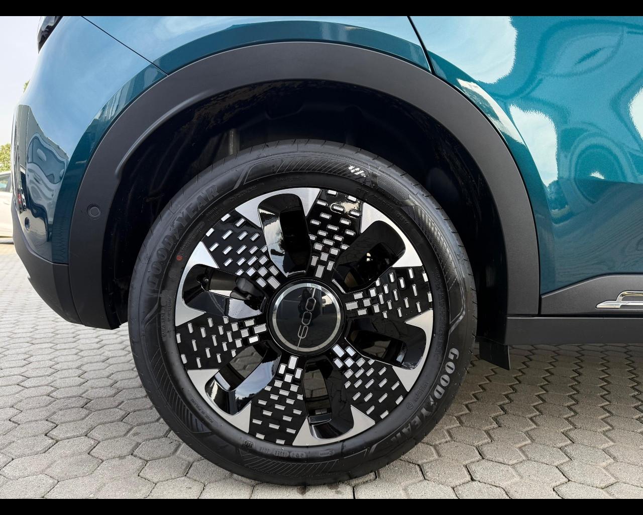 FIAT 600 - 600 1.2 HYBRID LA PRIMA 145CV AUTO