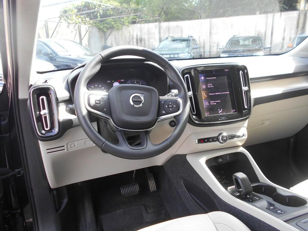 Volvo XC40 1.5 T2 Momentum Core Geartronic