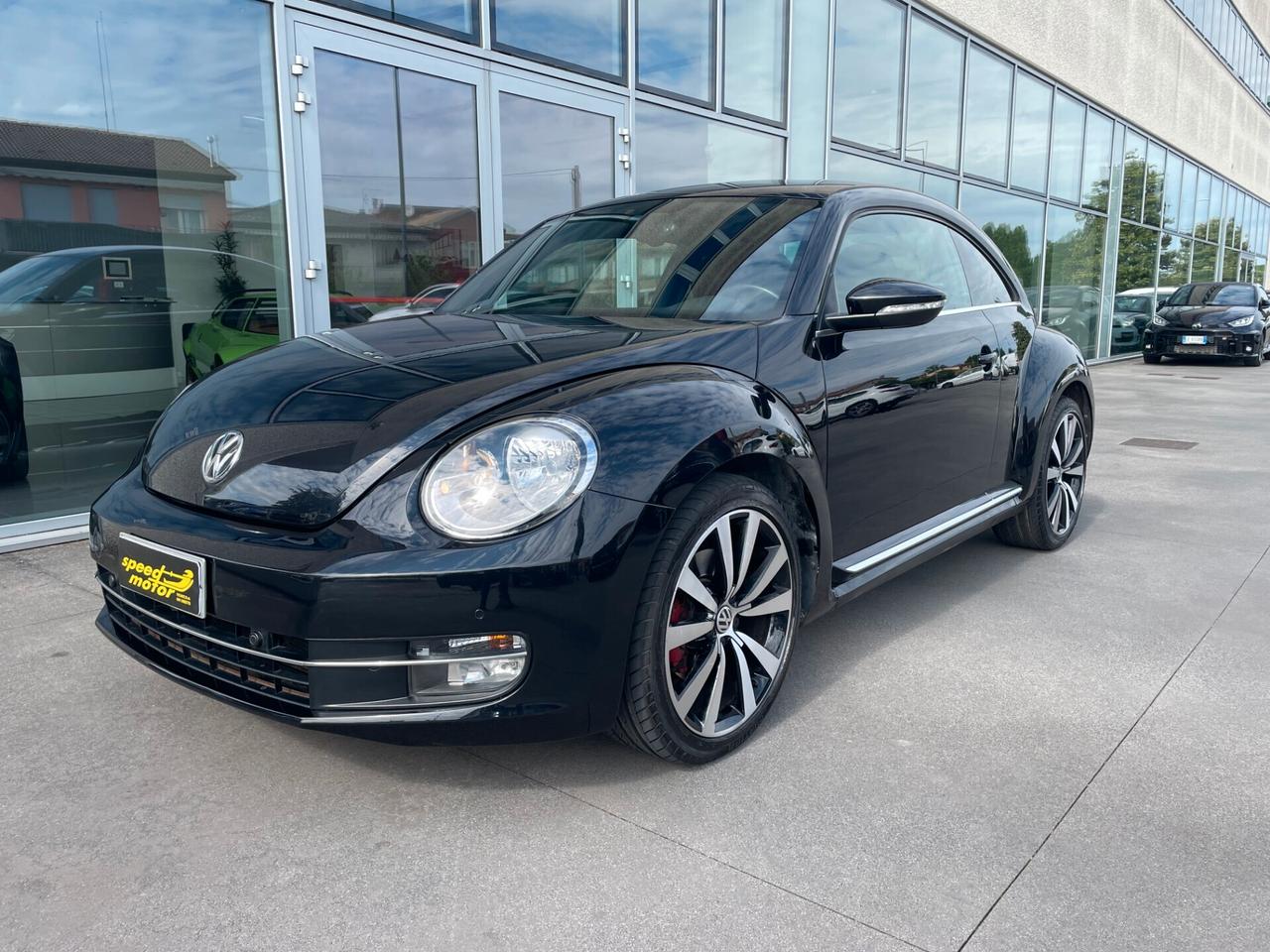 Volkswagen Maggiolino Kafer Beetle 2.0i benz 200CV DSG Sport