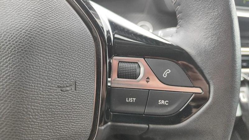 Peugeot 2008 PureTech 130 S&S Allure Pack