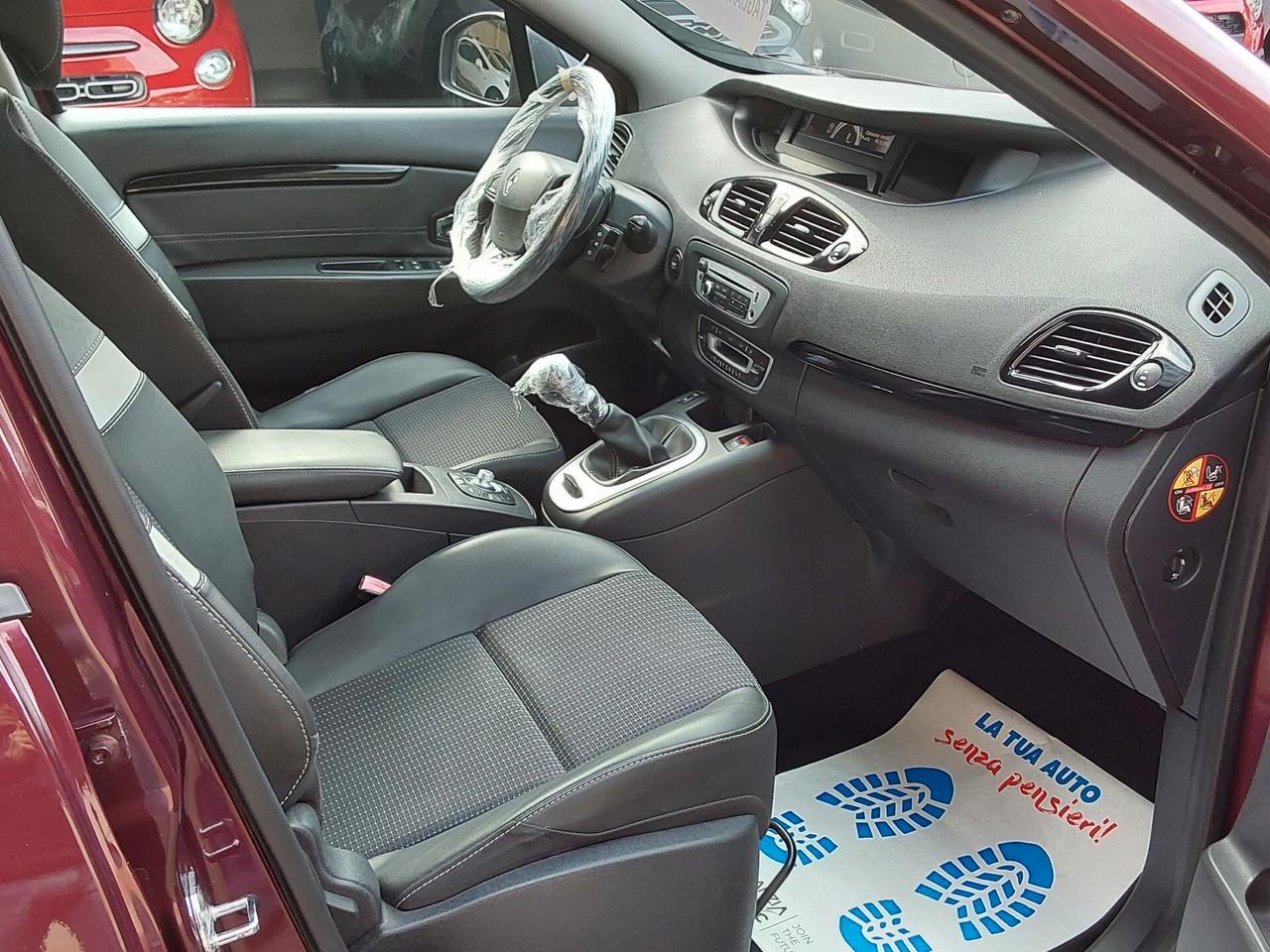 Renault Scenic XMOD 1.5 dCi 110CV Live