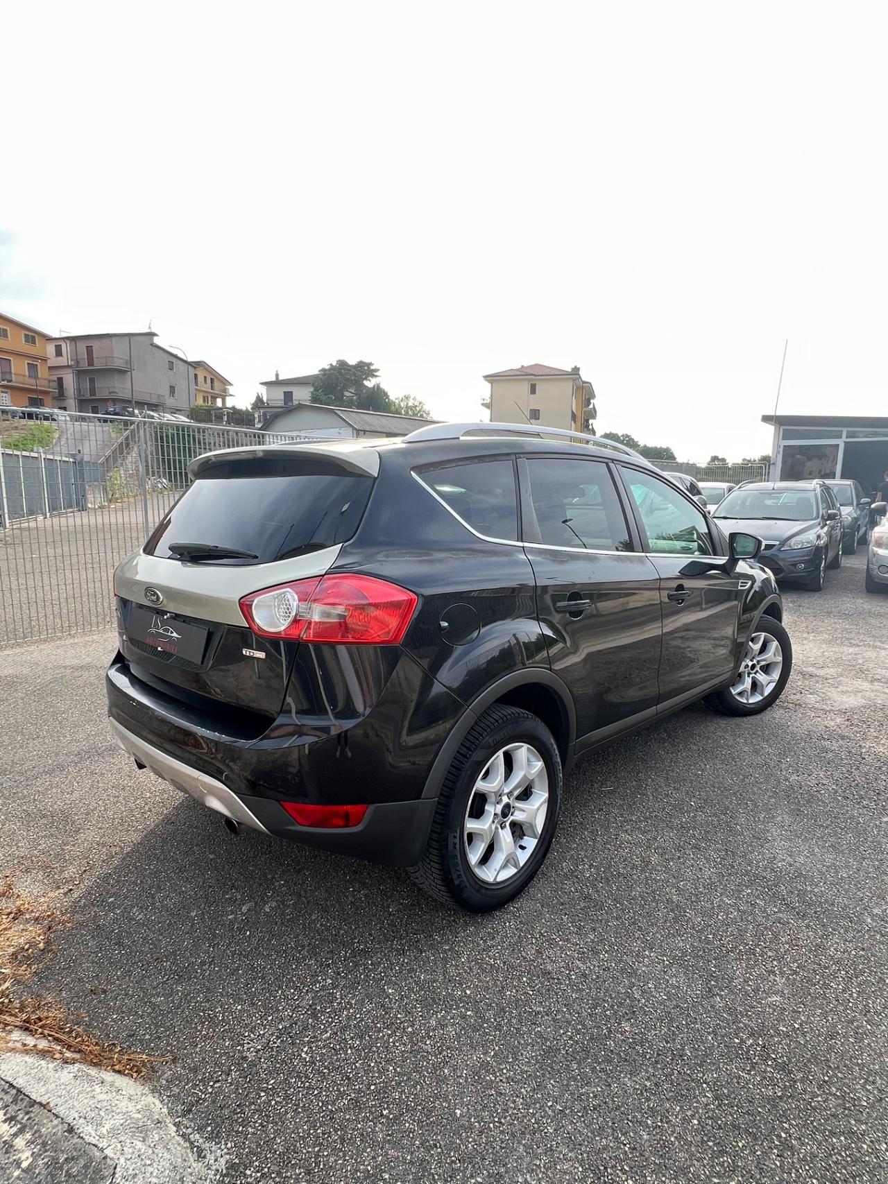 Ford Kuga 2.0 TDCi 136 CV 2WD Titanium DPF