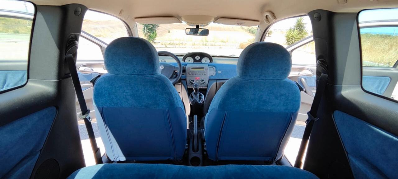Lancia Ypsilon 1.3 Multijet 16V Platino