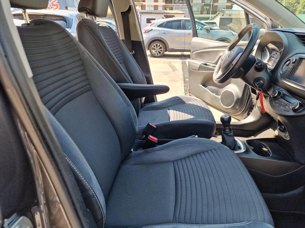 Toyota Yaris 5 Porte Yaris 5p 1.0 Lounge