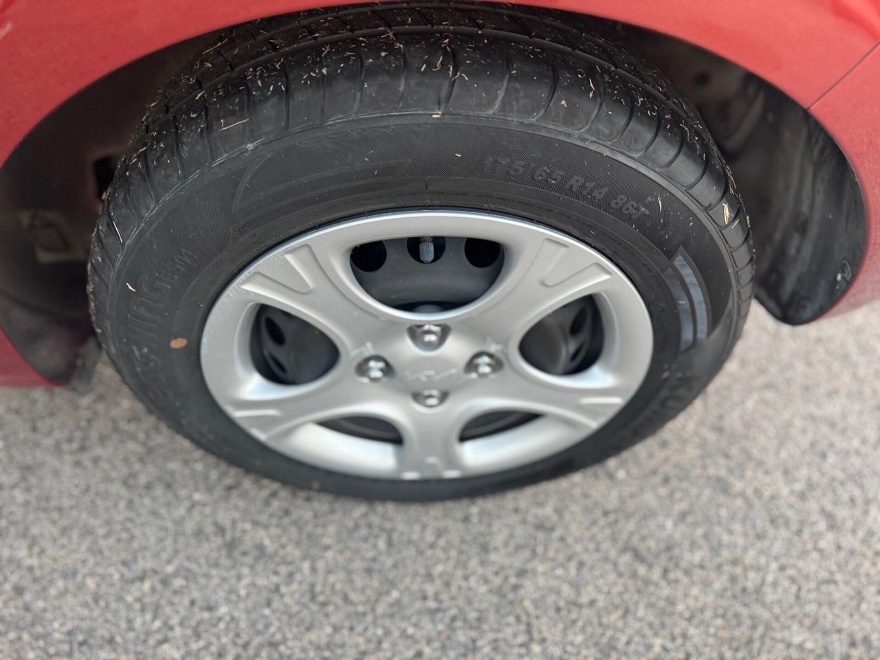 Kia Picanto 1.0cc 67cv 5p. Urban