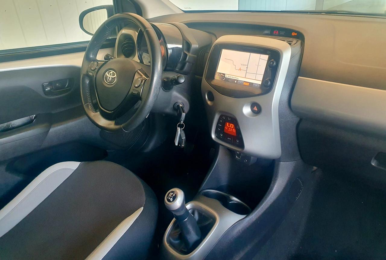 Toyota Aygo 1.0 BENZ -2015 - KM: 92 MILA!!!