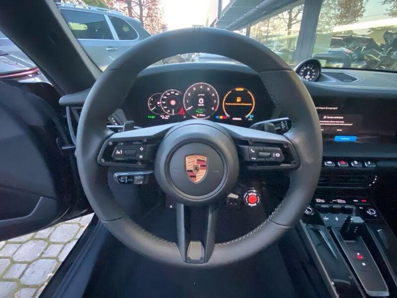 Porsche 911 911 Carrera 4 GTS 541 CV (992.2)