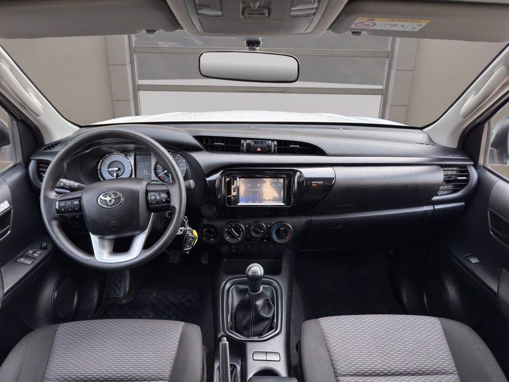 TOYOTA Hilux 2.4 d-4d SC 4x4 Comfort del 2022
