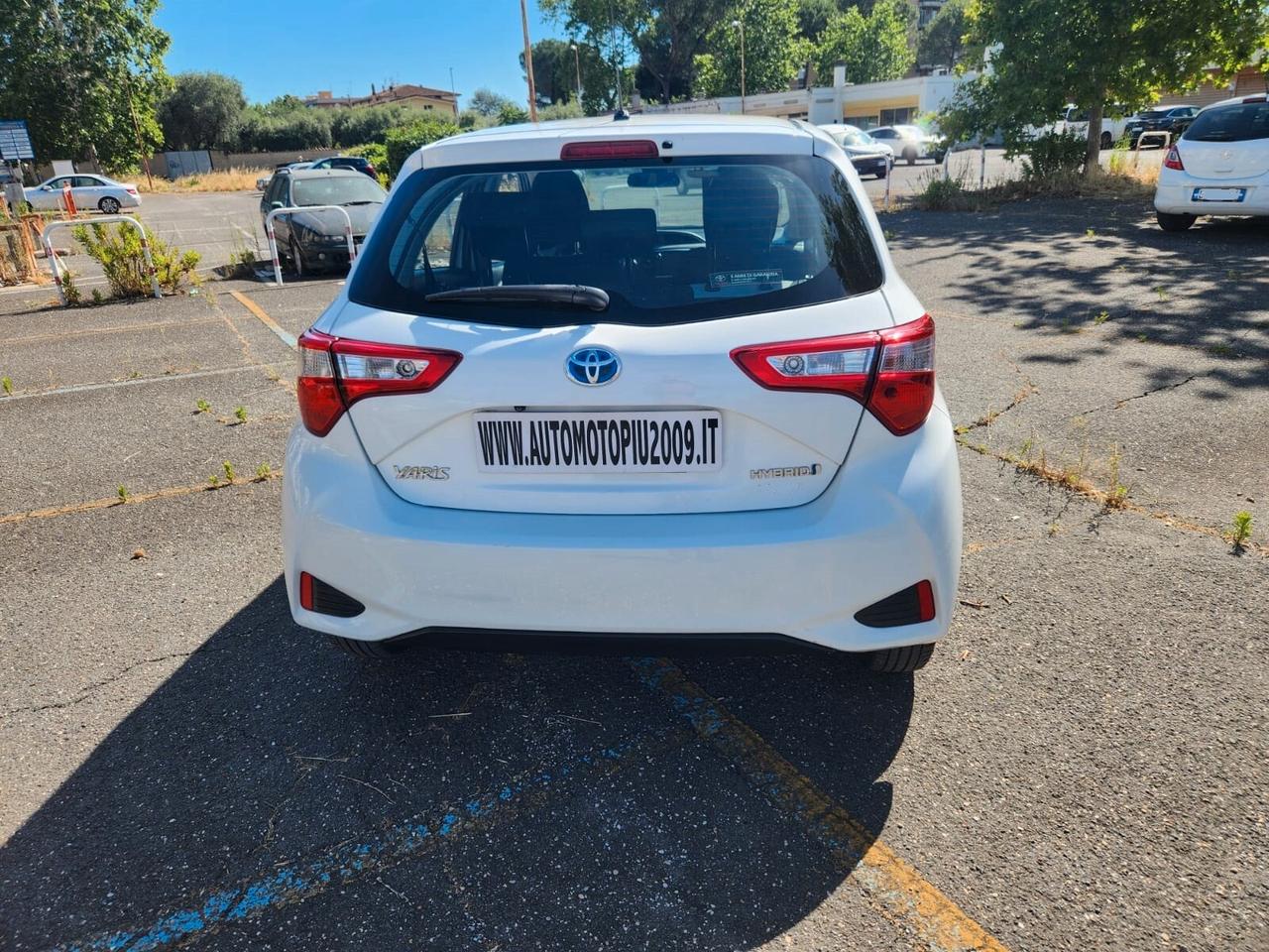 Toyota Yaris 1.5 Hybrid 5 porte Business garanzia permute finanziamenti