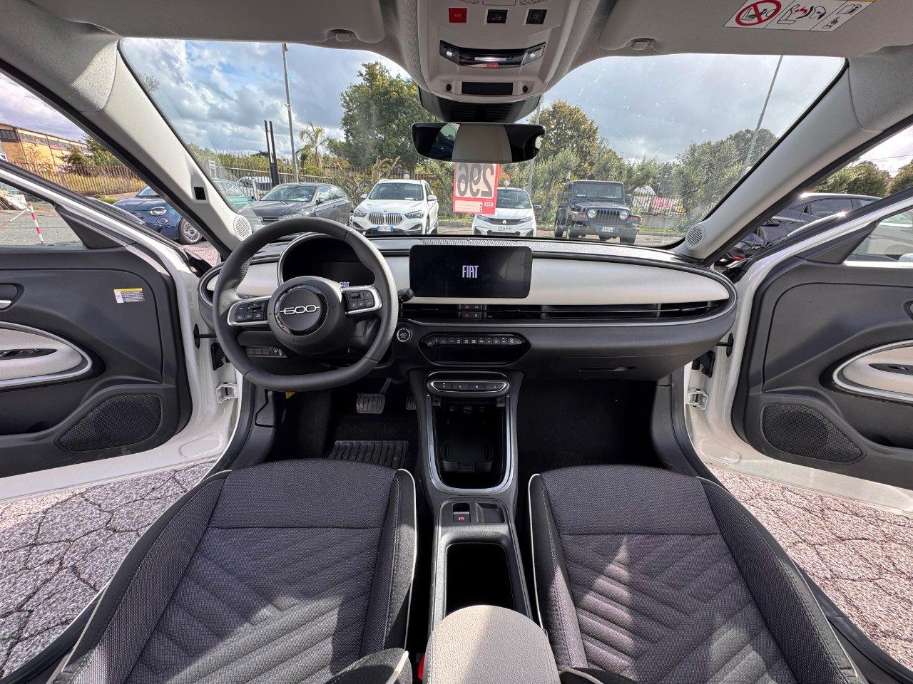 Fiat 600 1.2 hybrid La Prima 145cv auto