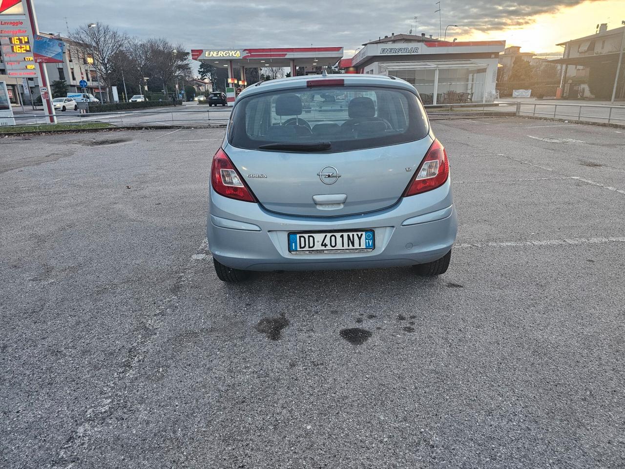 Opel Corsa 1.2 5 porte Enjoy