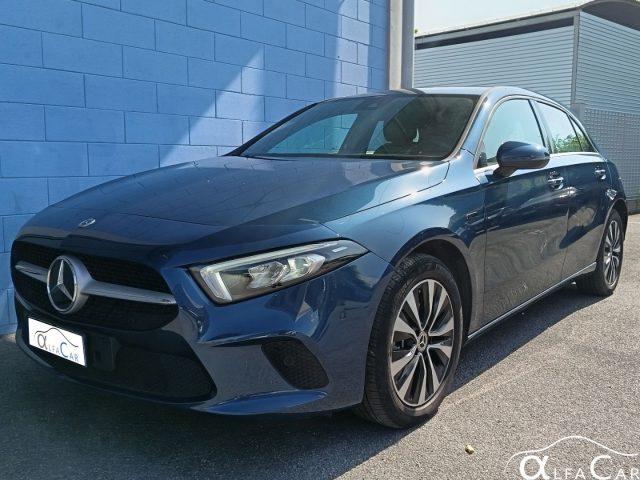 MERCEDES-BENZ A 250 e Automatic EQ-Power Business