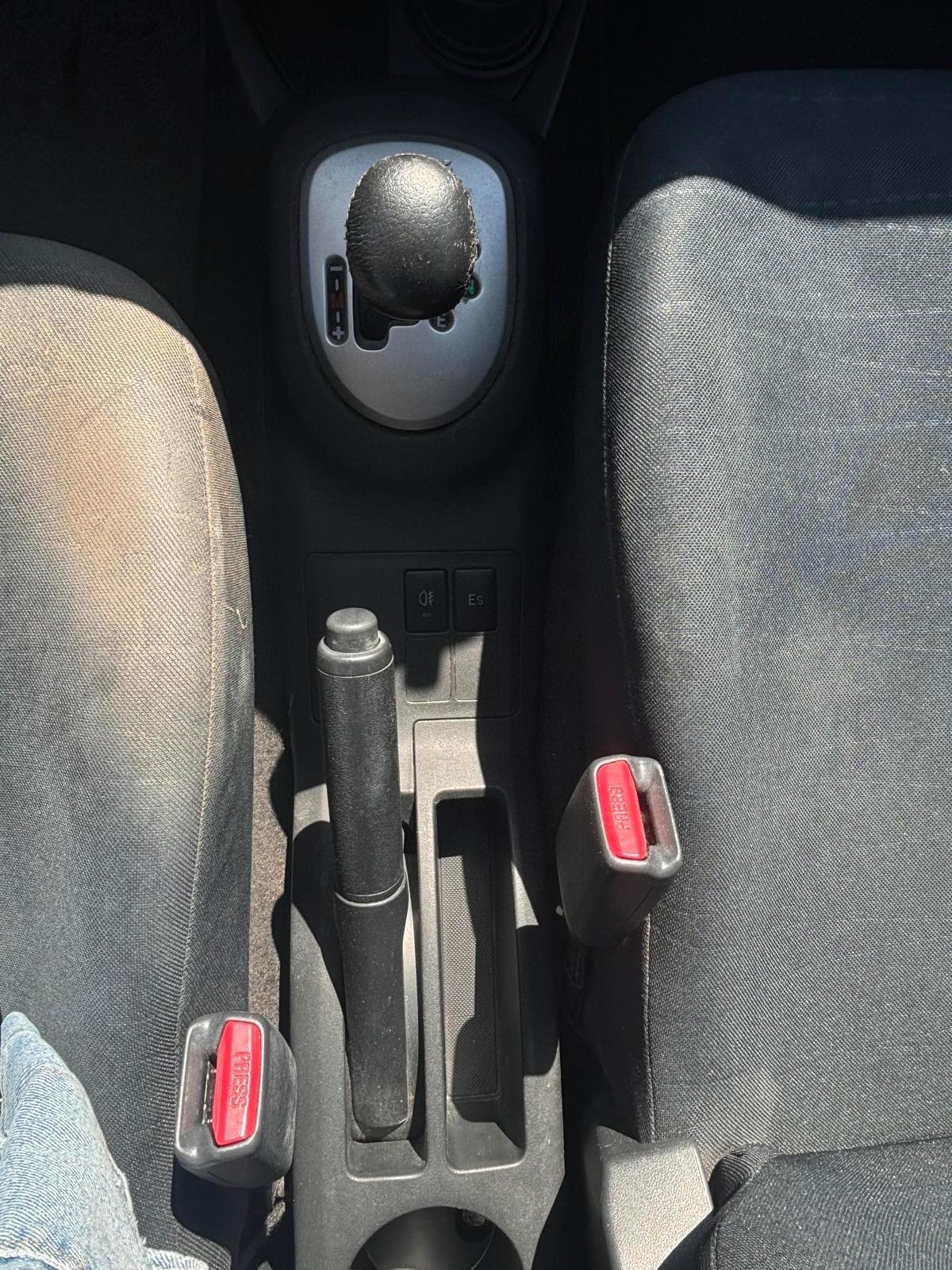 Toyota Yaris 1.4 D-4D 5 porte Sol Automatica